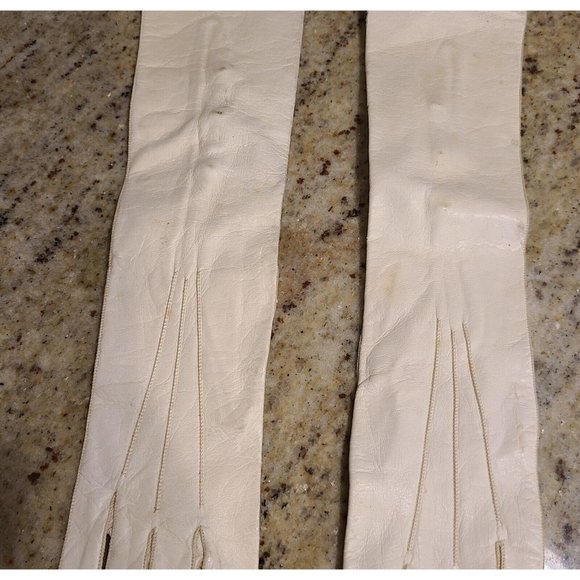 Vintage Antique? Size XS 6 Ivory 26" Long Formal Opera Gloves France Buttons - Picture 5 of 16
